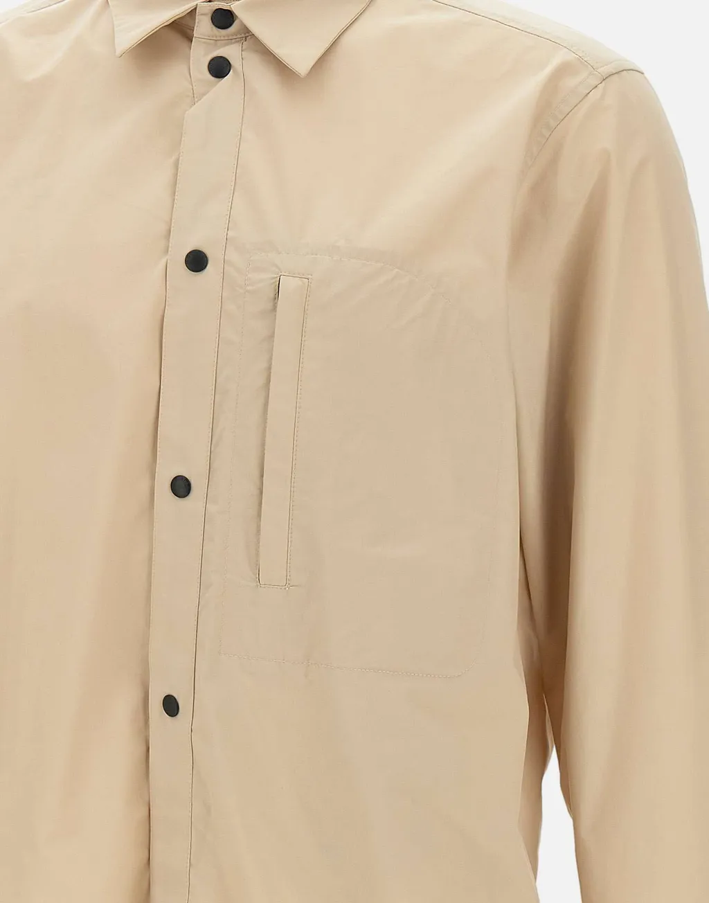 Buttoned Long-Sleeved Shirt