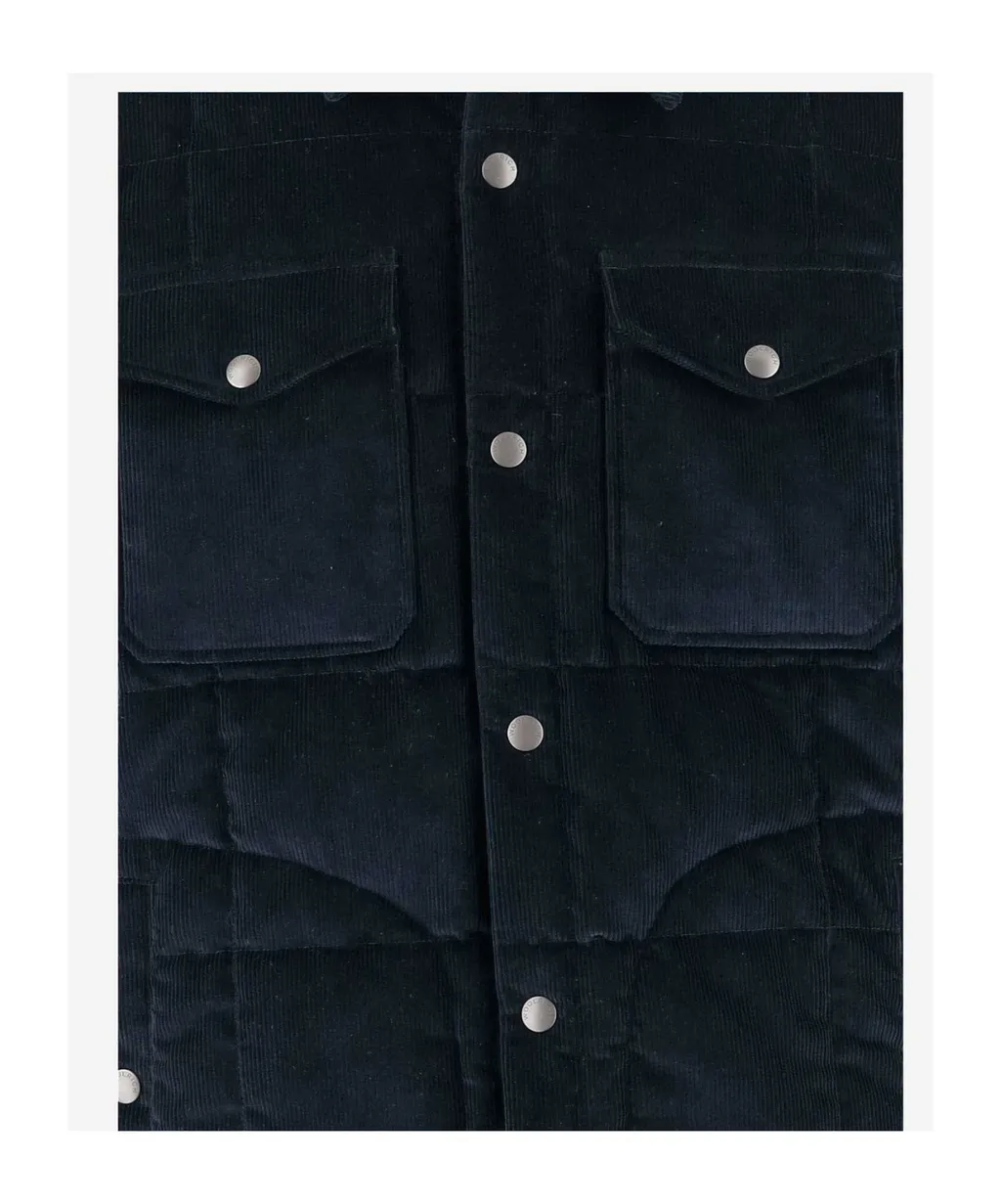 Buttoned Long-Sleeved Shirt