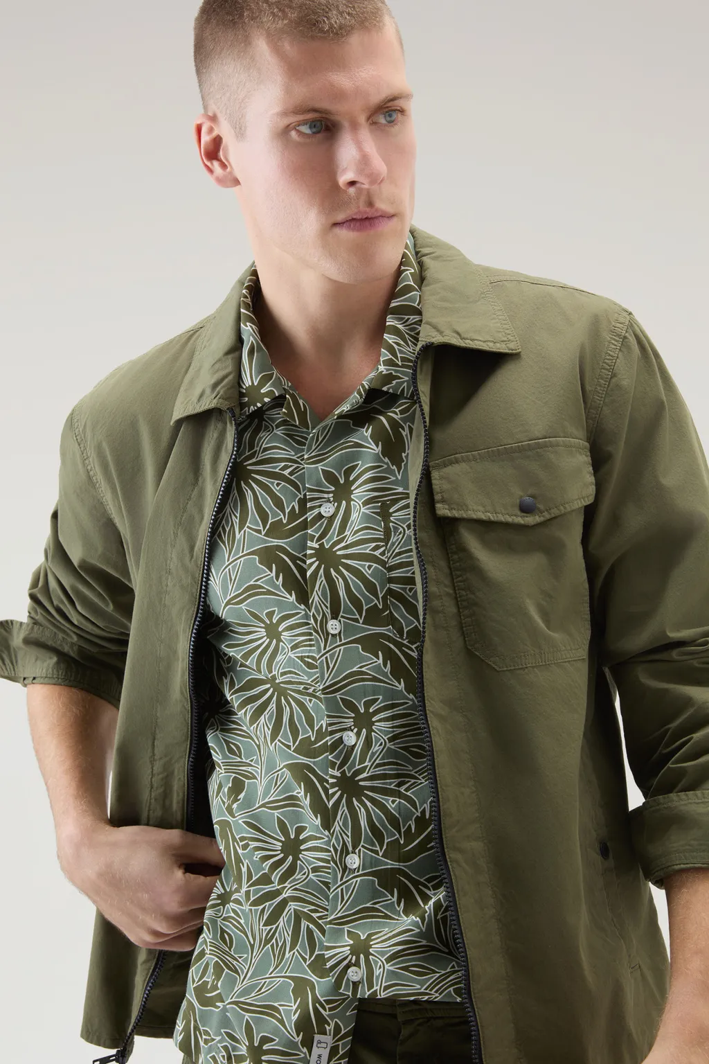 Zip-Up Long-Sleeved Overshirt
