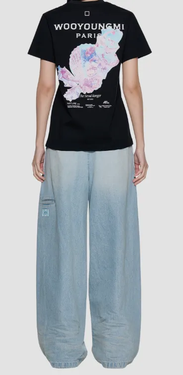 Graphic-Print T-Shirt