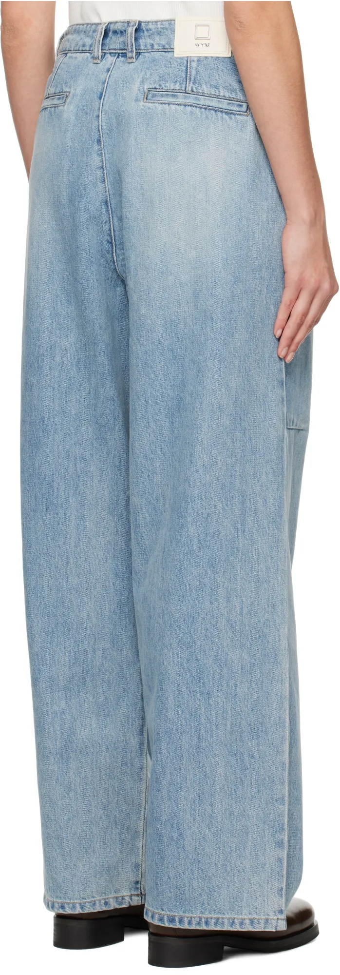 Wide-Leg Jeans