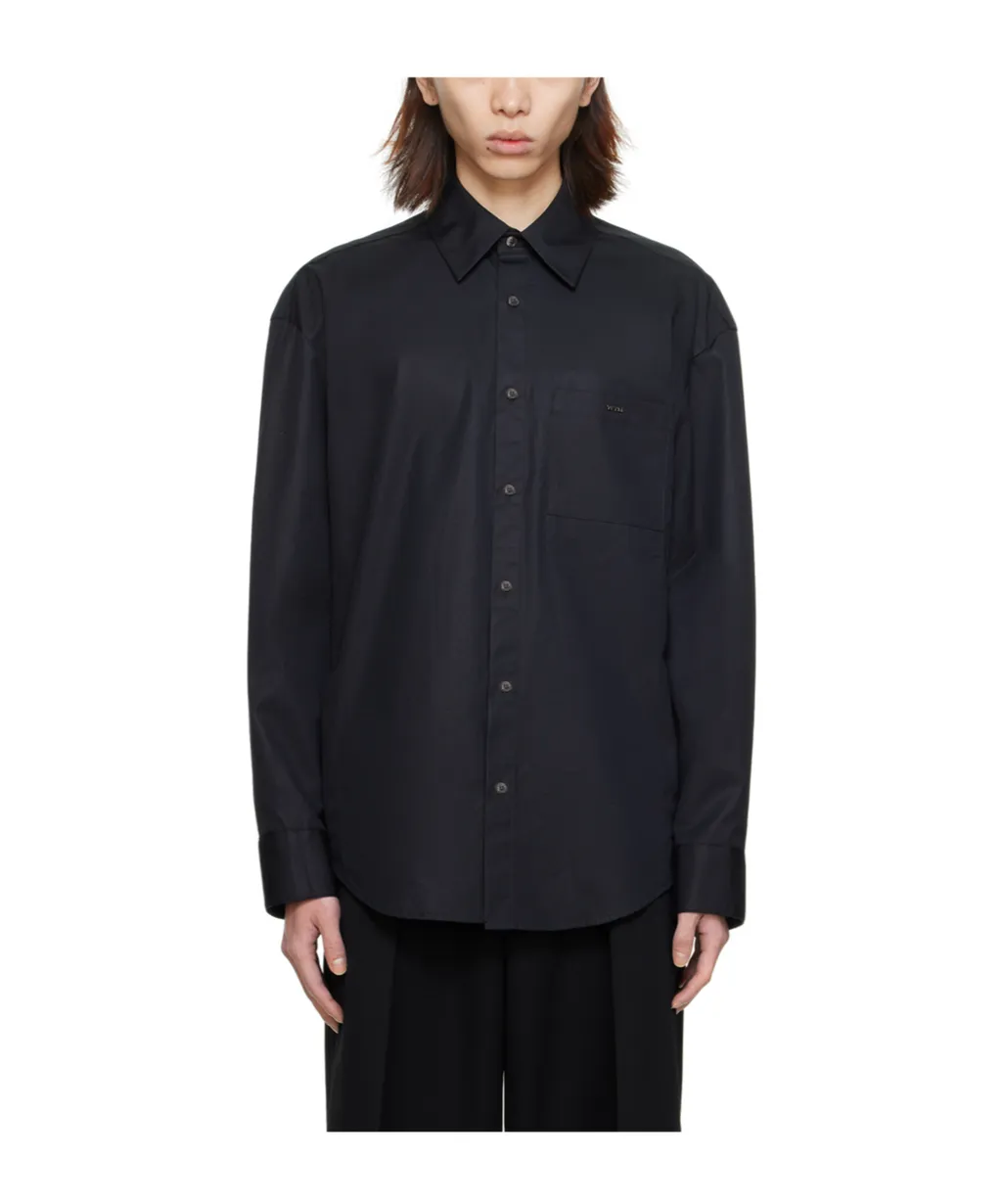 Point-Neck Long-Sleeved Shirt