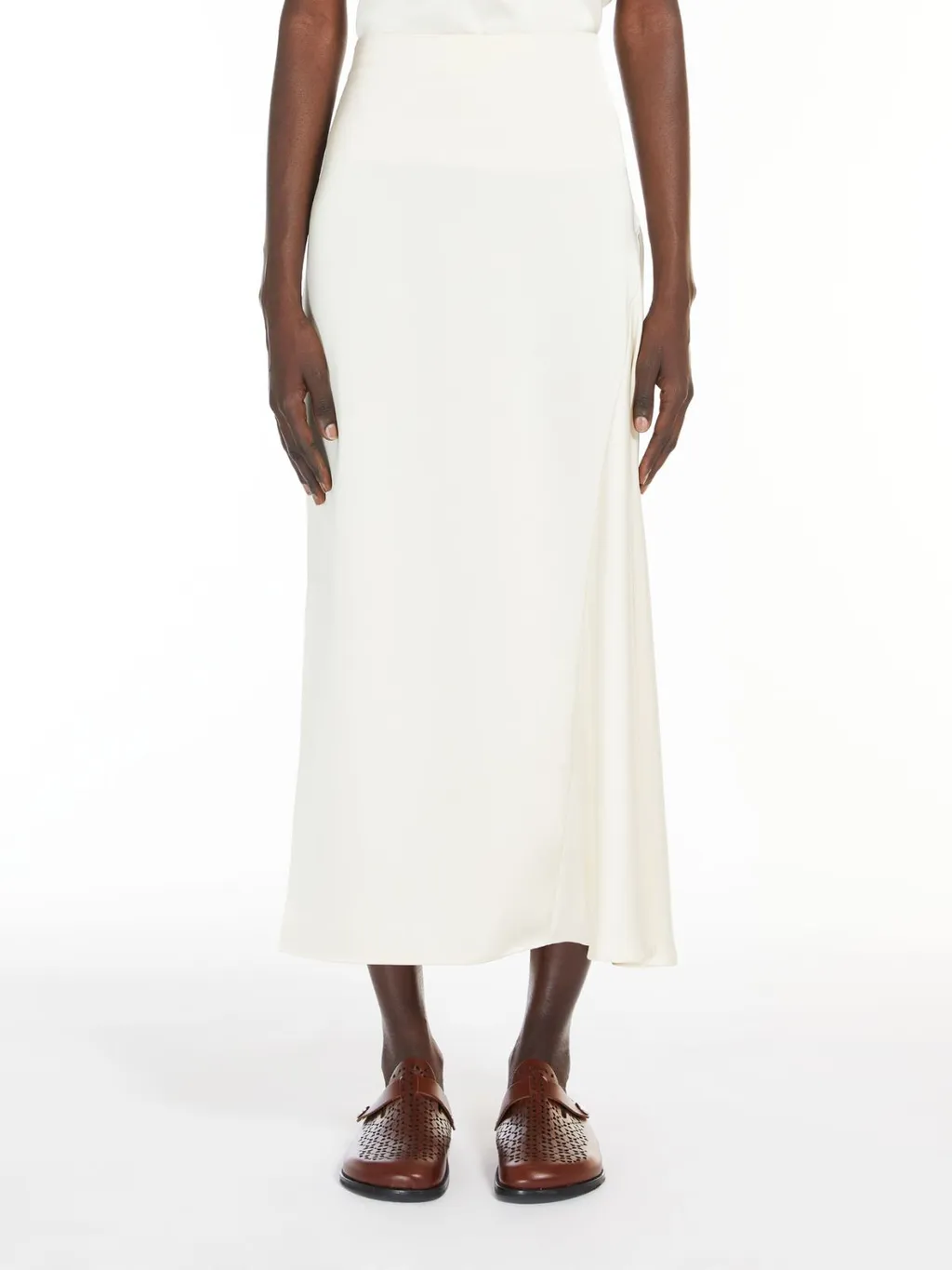 Aia Satin Slide Slit Skirt