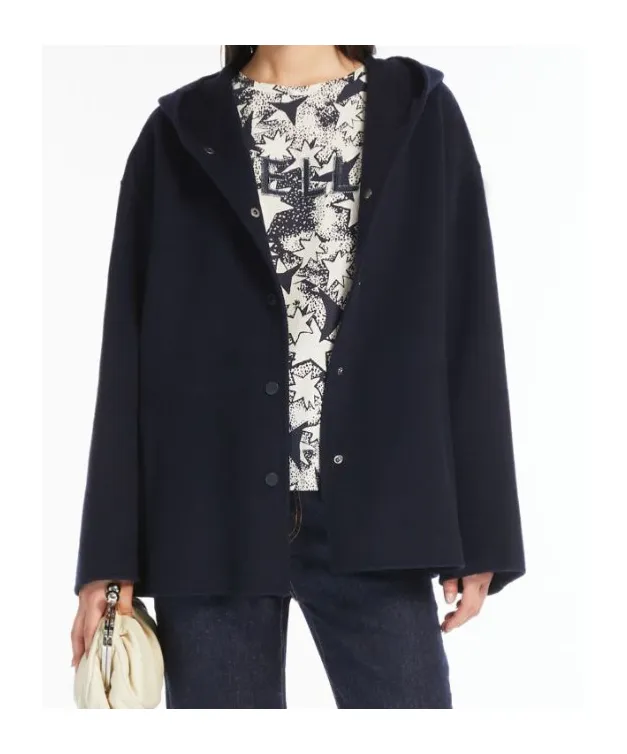 Buttoned Long-Sleeved Coat