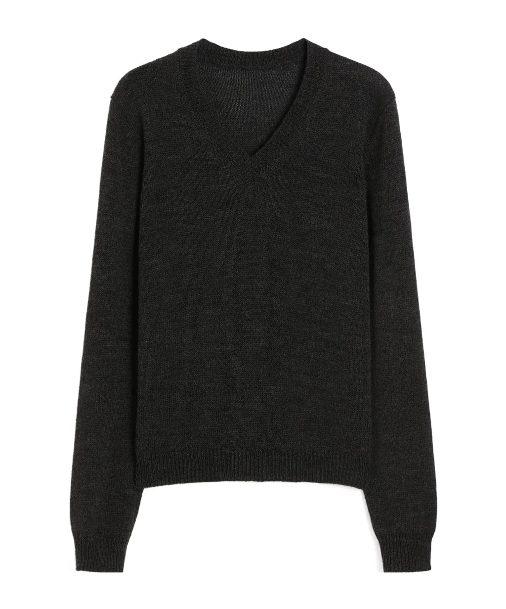 Long-Sleeved Pullover