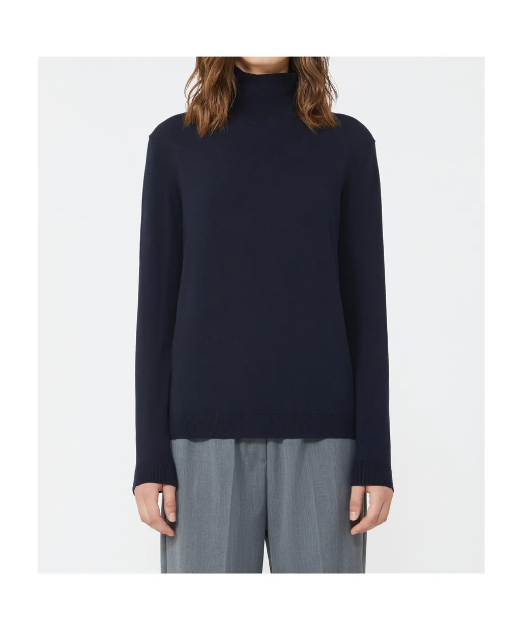 Kiku Turtleneck Long-Sleeved Jumper