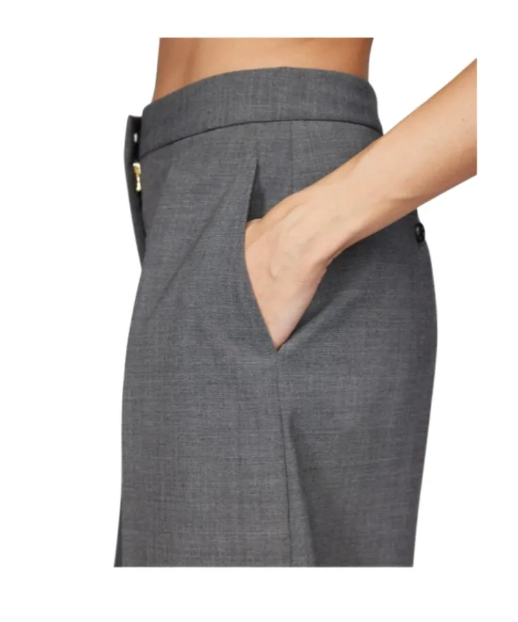 Pleated Bermuda Shorts