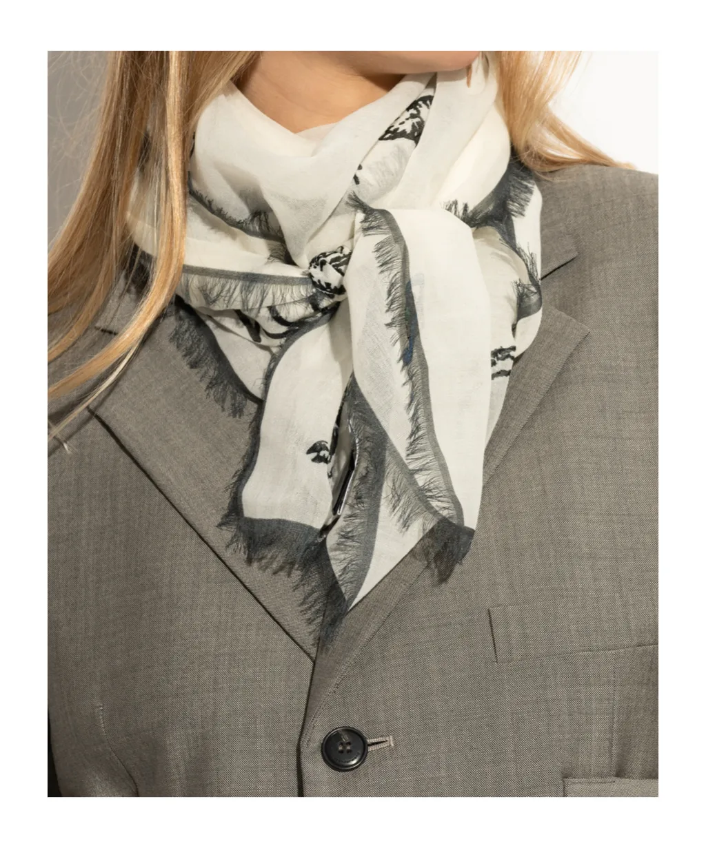 Logo Detail Scarf