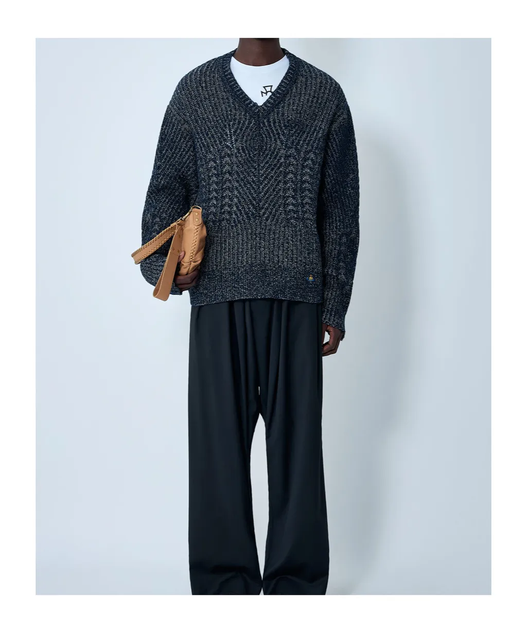 Lottie V-Neck Jumper