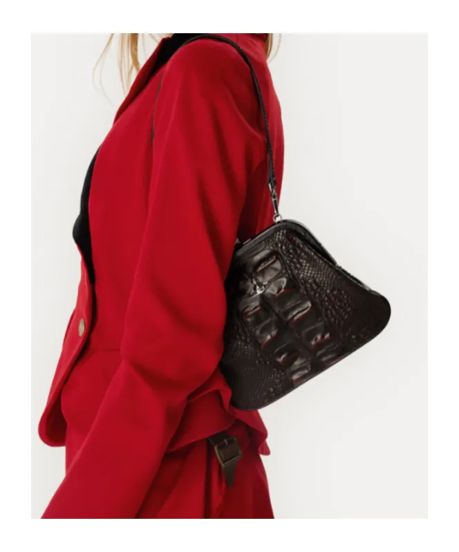 Logo Closure Purse