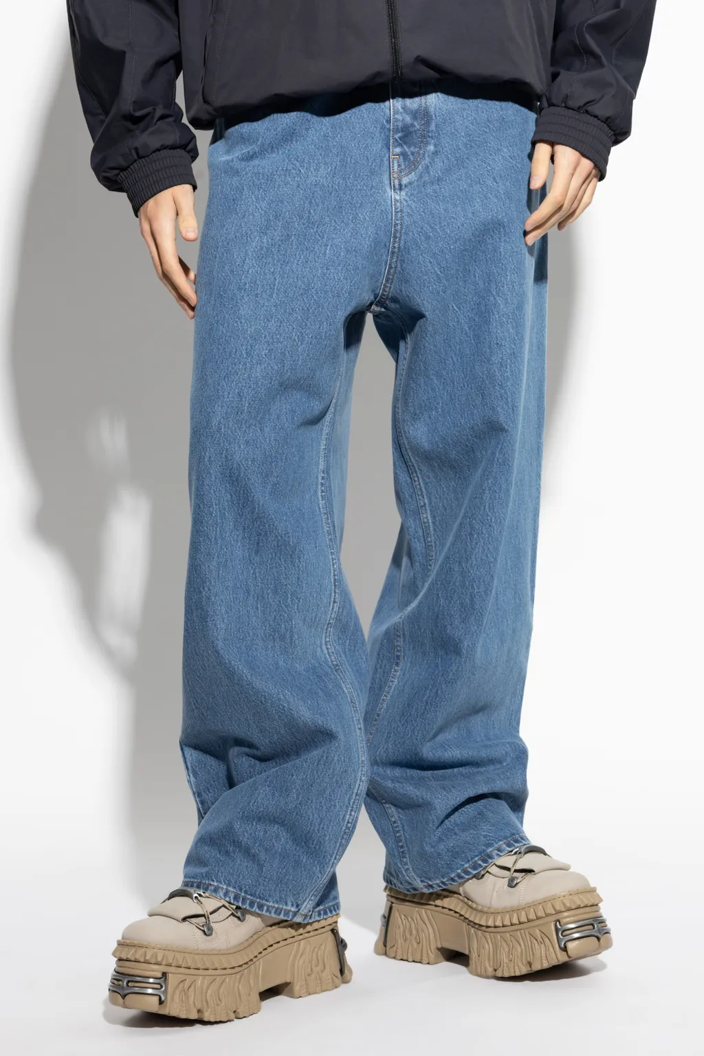 High-Waisted Baggy Jeans