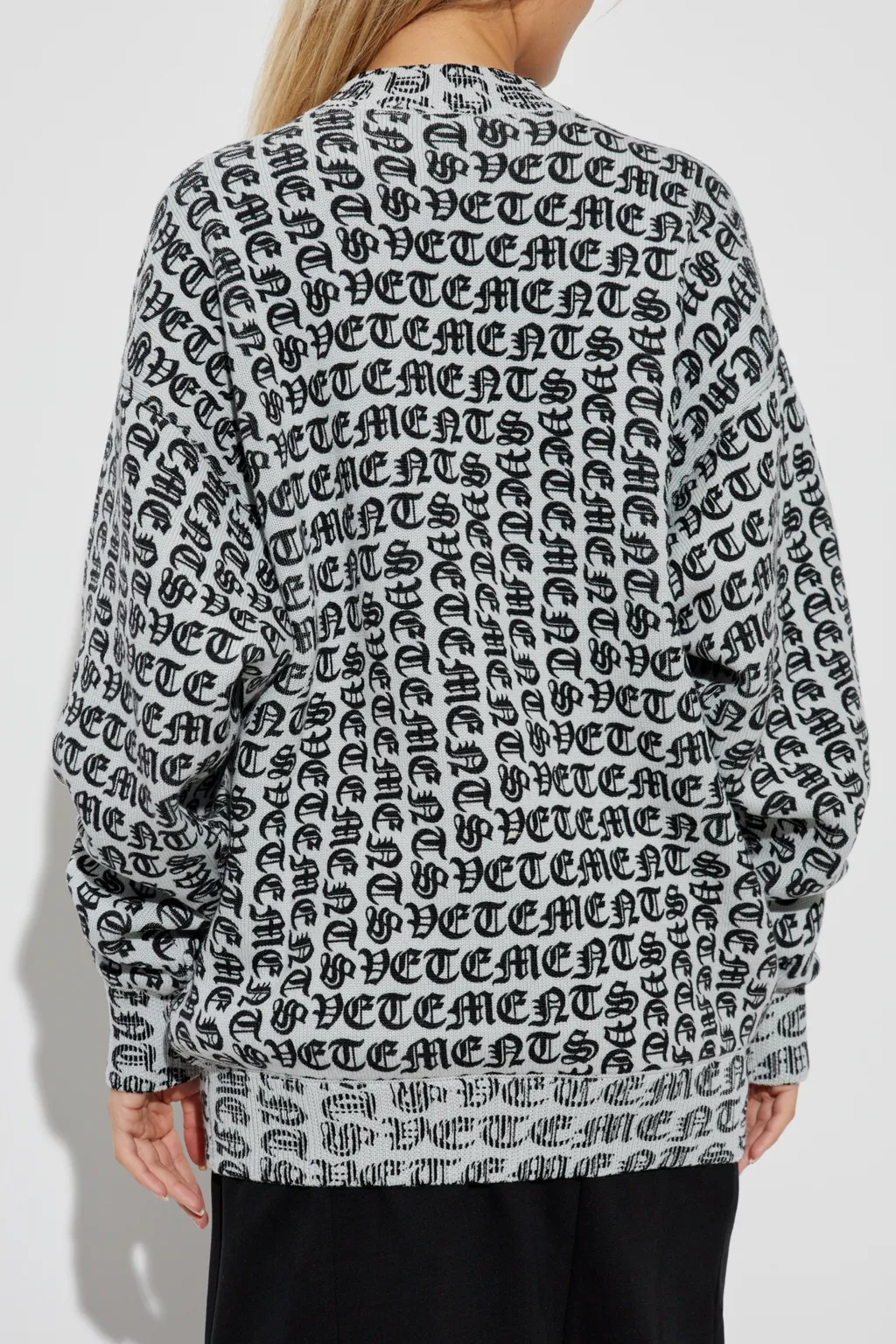 Logo Detailed Knit Sweater