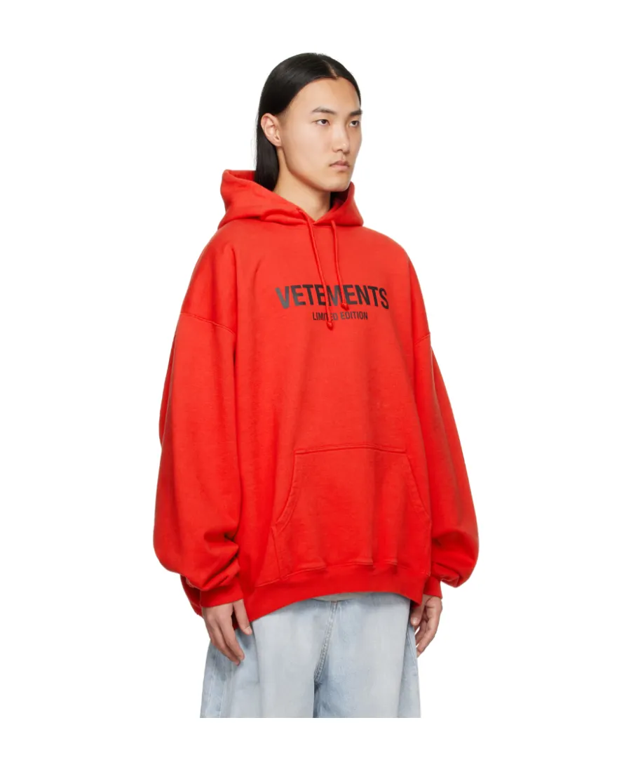 Long-Sleeved Hooded Sweater