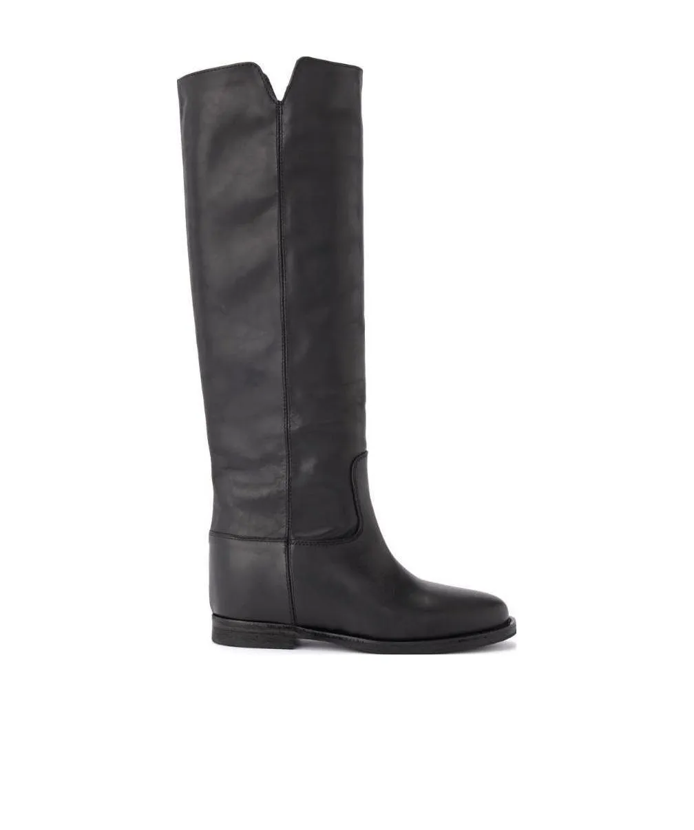 Flat Boots
