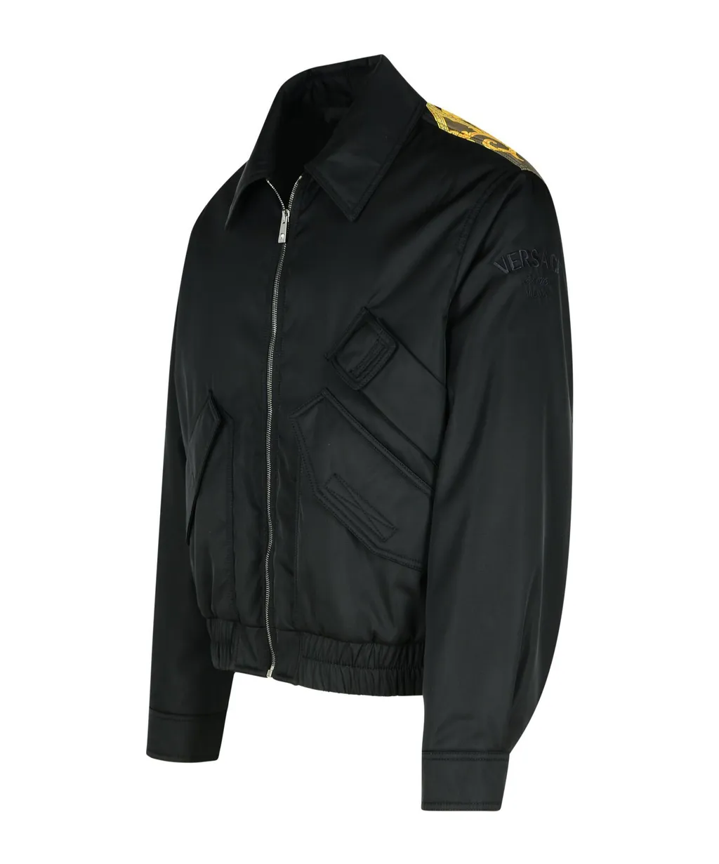 Long-Sleeved Zipped Jacket