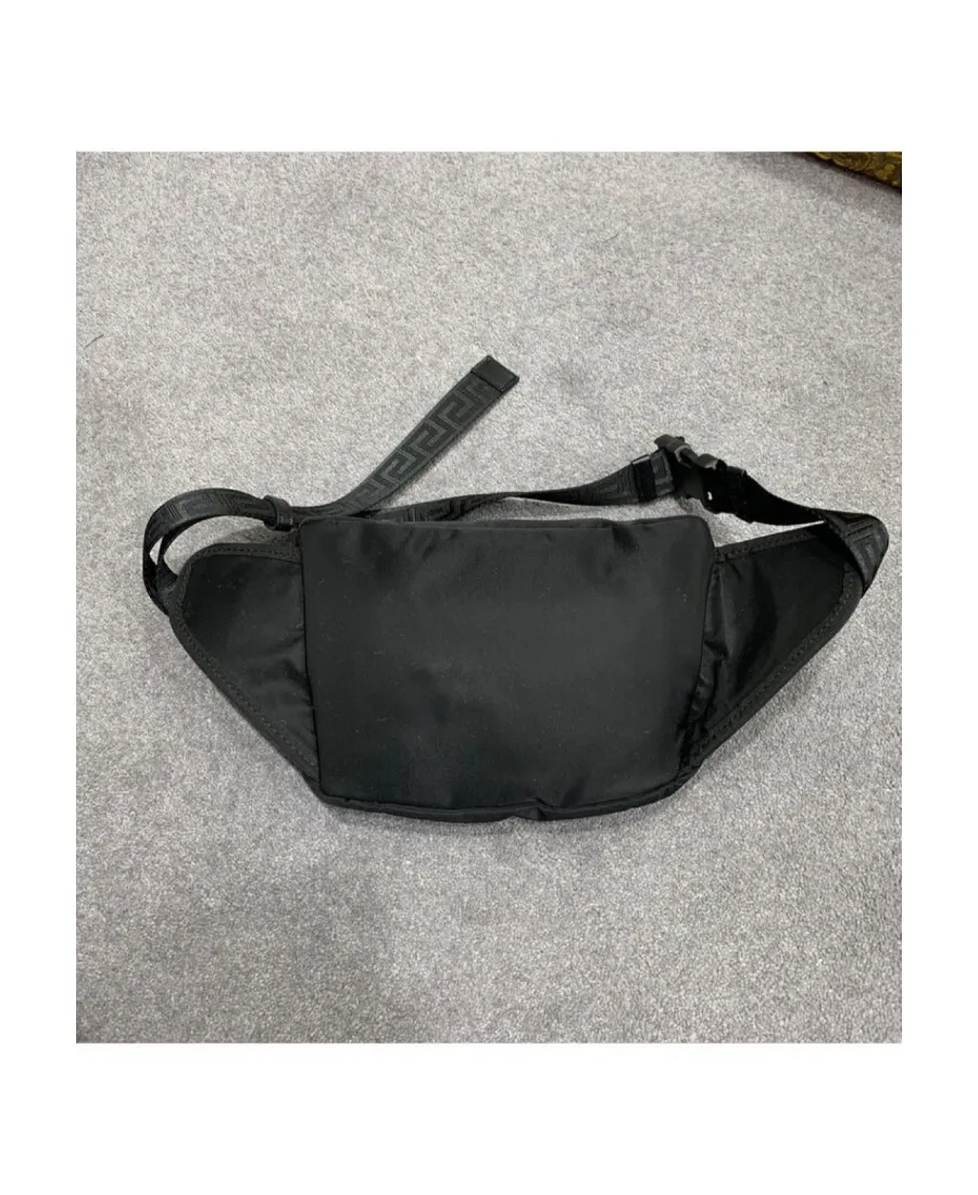 Contrast Logo Belt Bag