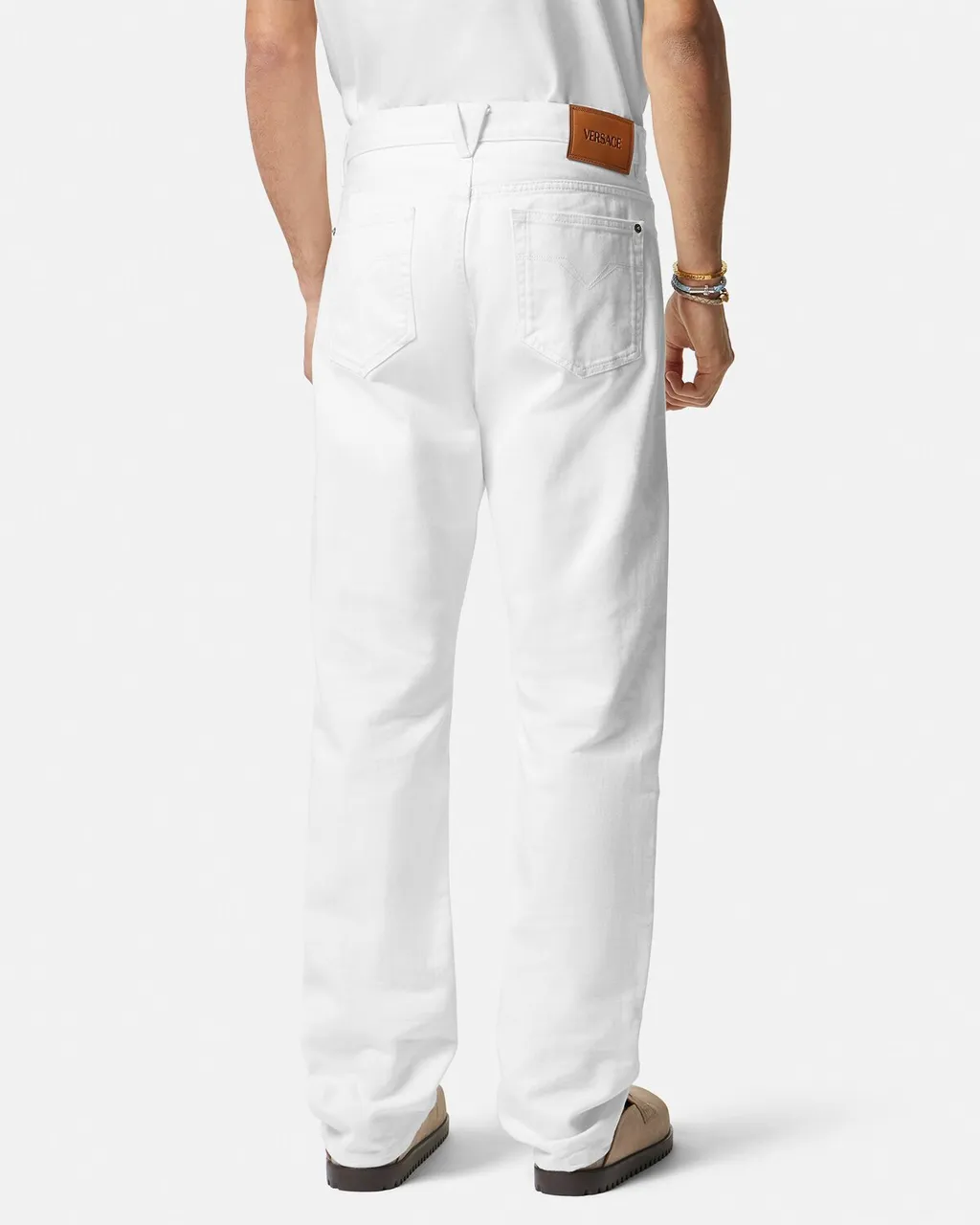 Logo-Patch Straight-Leg Jeans