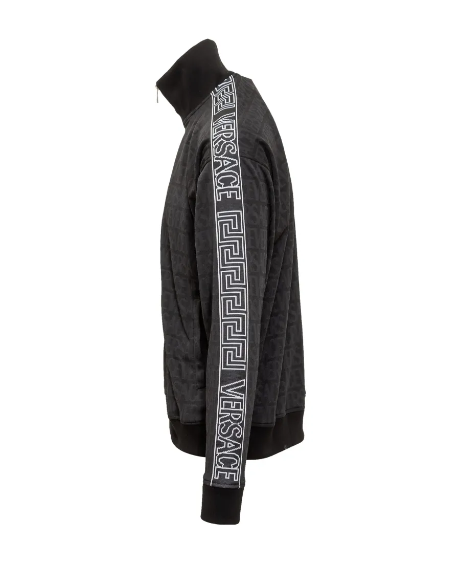 Long-Sleeved Zipped Sweatshirt