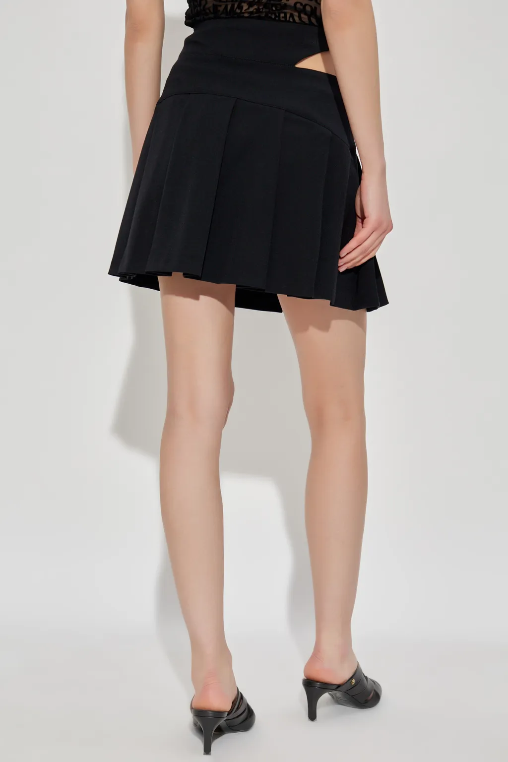 Pleated Buckle-Fastening Skirt