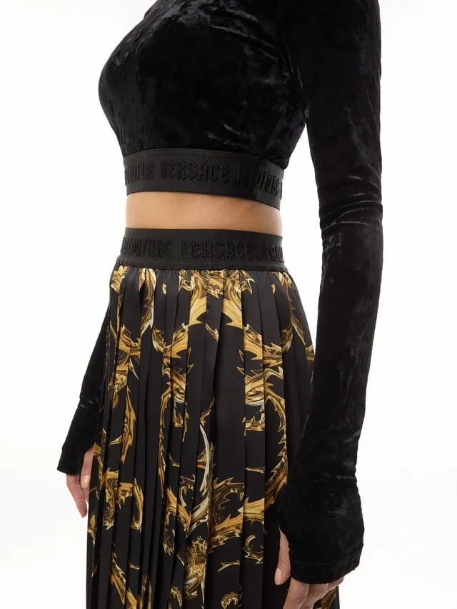 Long-Sleeved Short Top