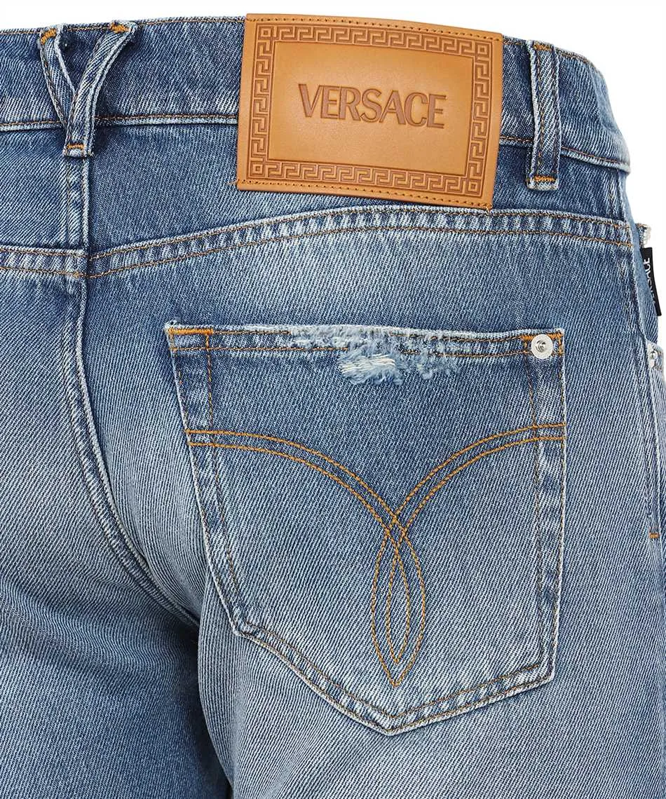 Logo-Patch Distressed Denim Jeans