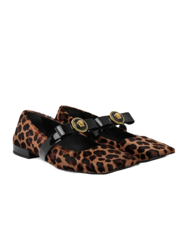 Square-Toe Ballerinas