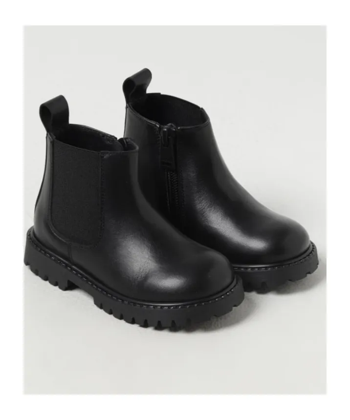 Medusa Head-Plaque Chelsea Ankle Boots
