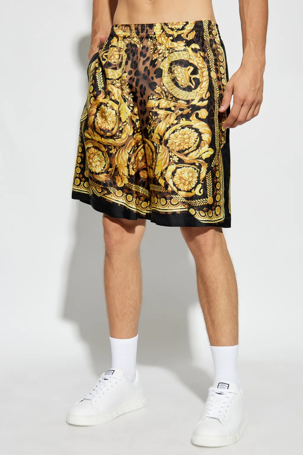 Pattern-Printed Elasticated-Waistband Shorts