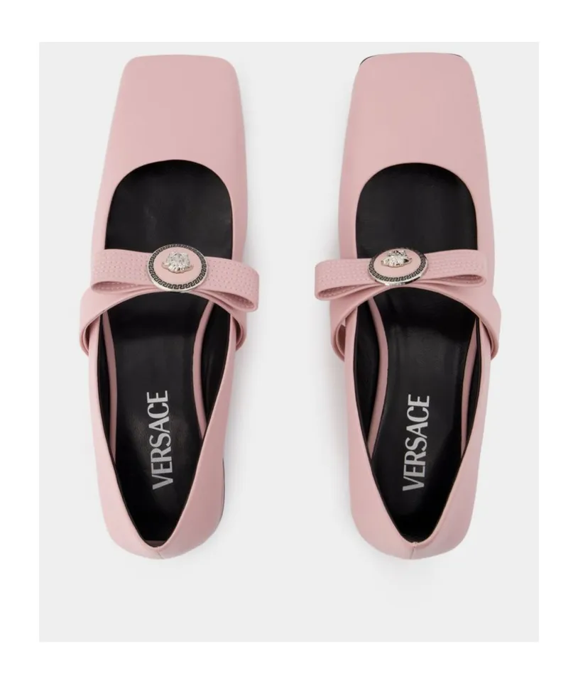 Medusa Head-Motif Ballerinas