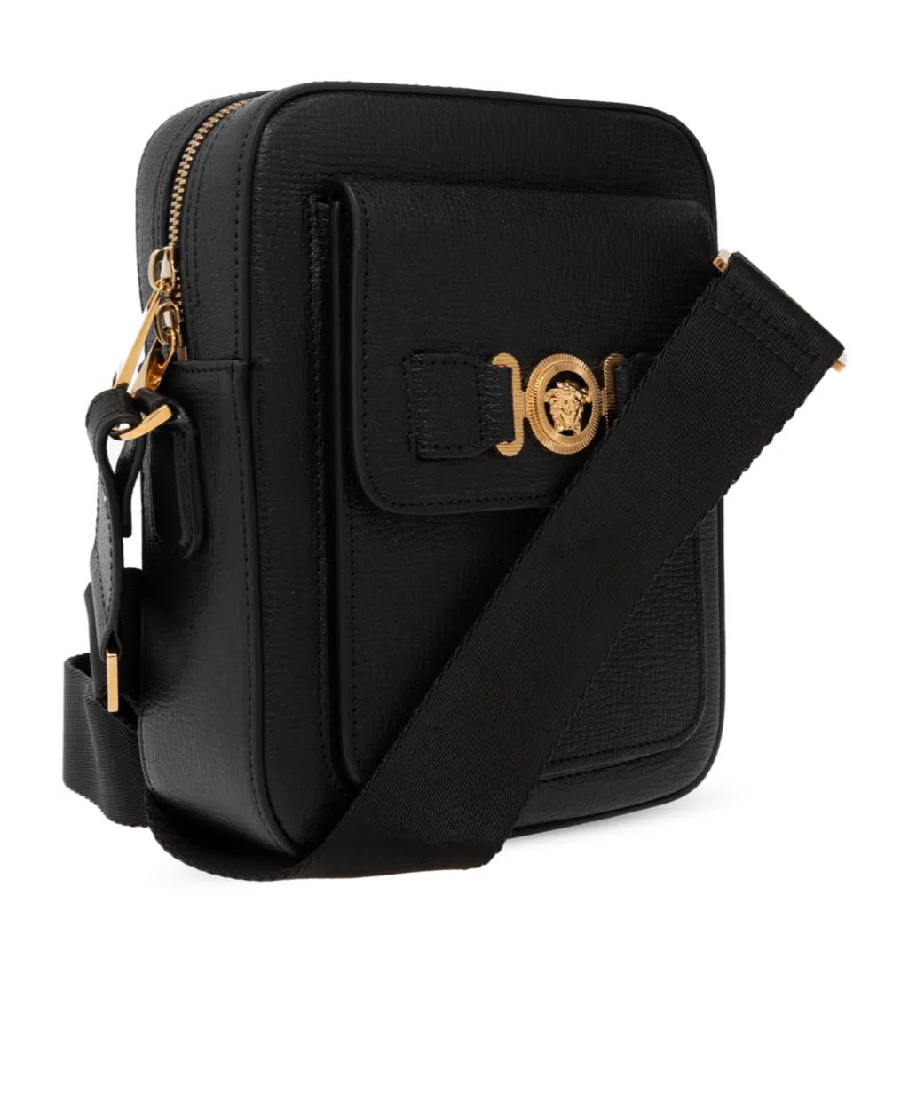 Medusa-Plaque Zipped Shoulder Bag