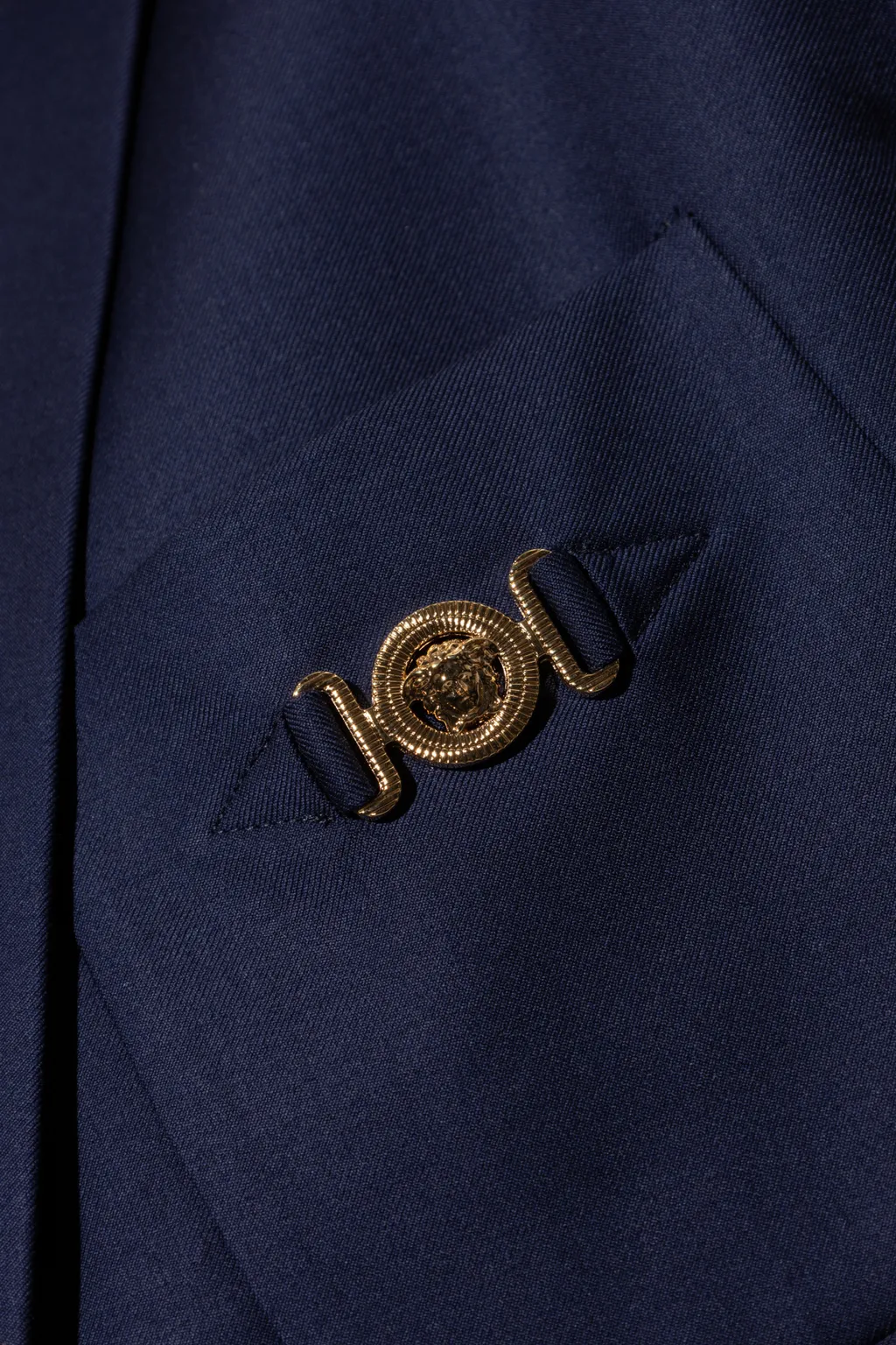 Single-Breasted Tailored Blazer