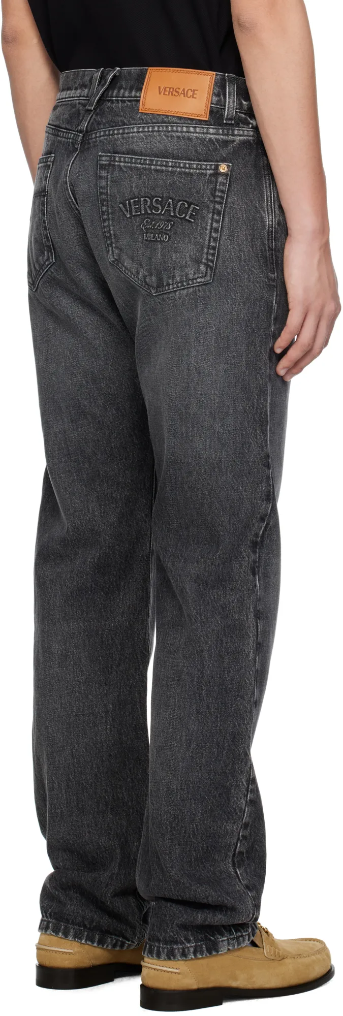 Logo-Patch Straight-Leg Jeans