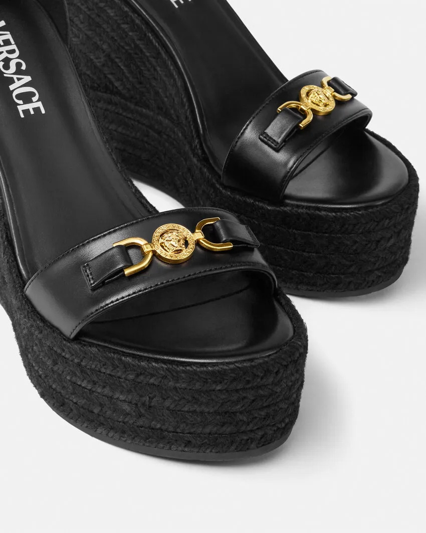 Medusa '95 Round-Toe Sandals