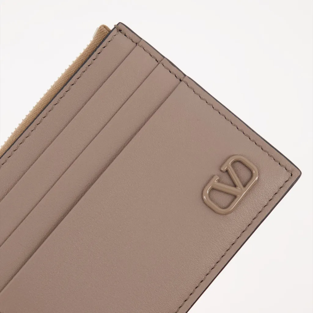 Vlogo Plaque Cardholder