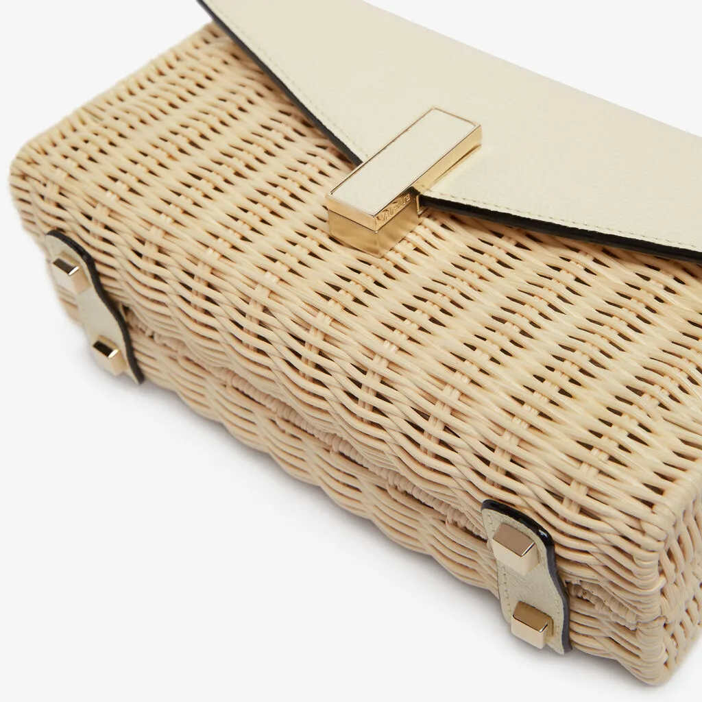 Iside Wicker Clutch