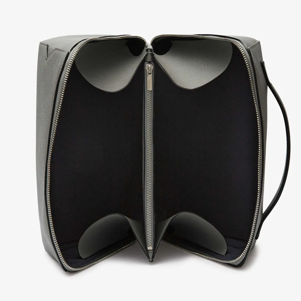 V-Shaped Washing Bag