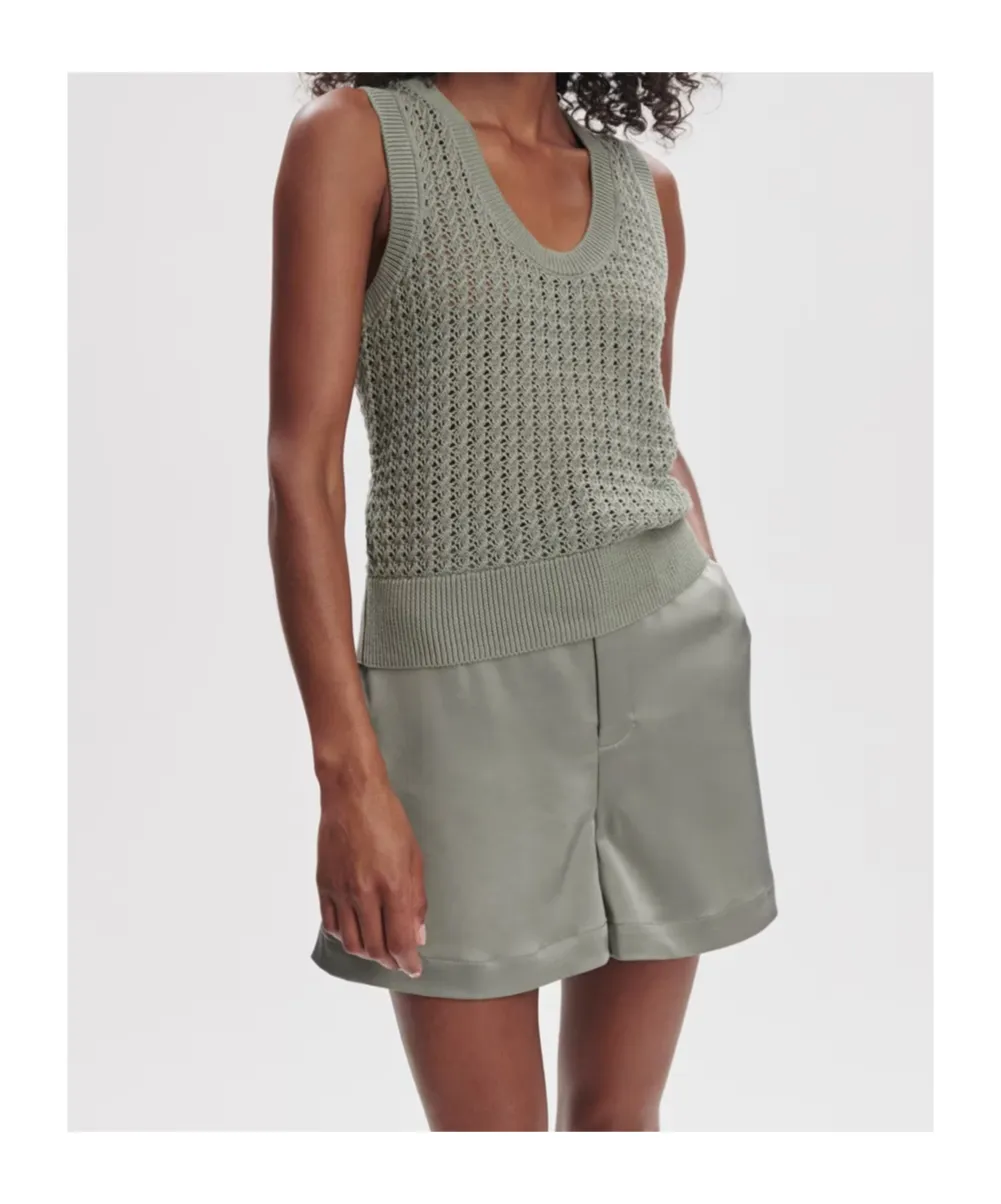 Ferns Tank