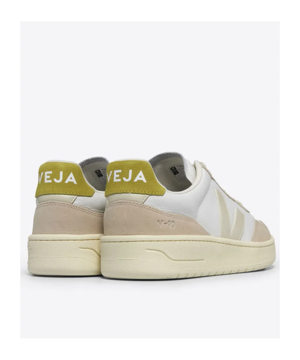 V-90 Sneakers