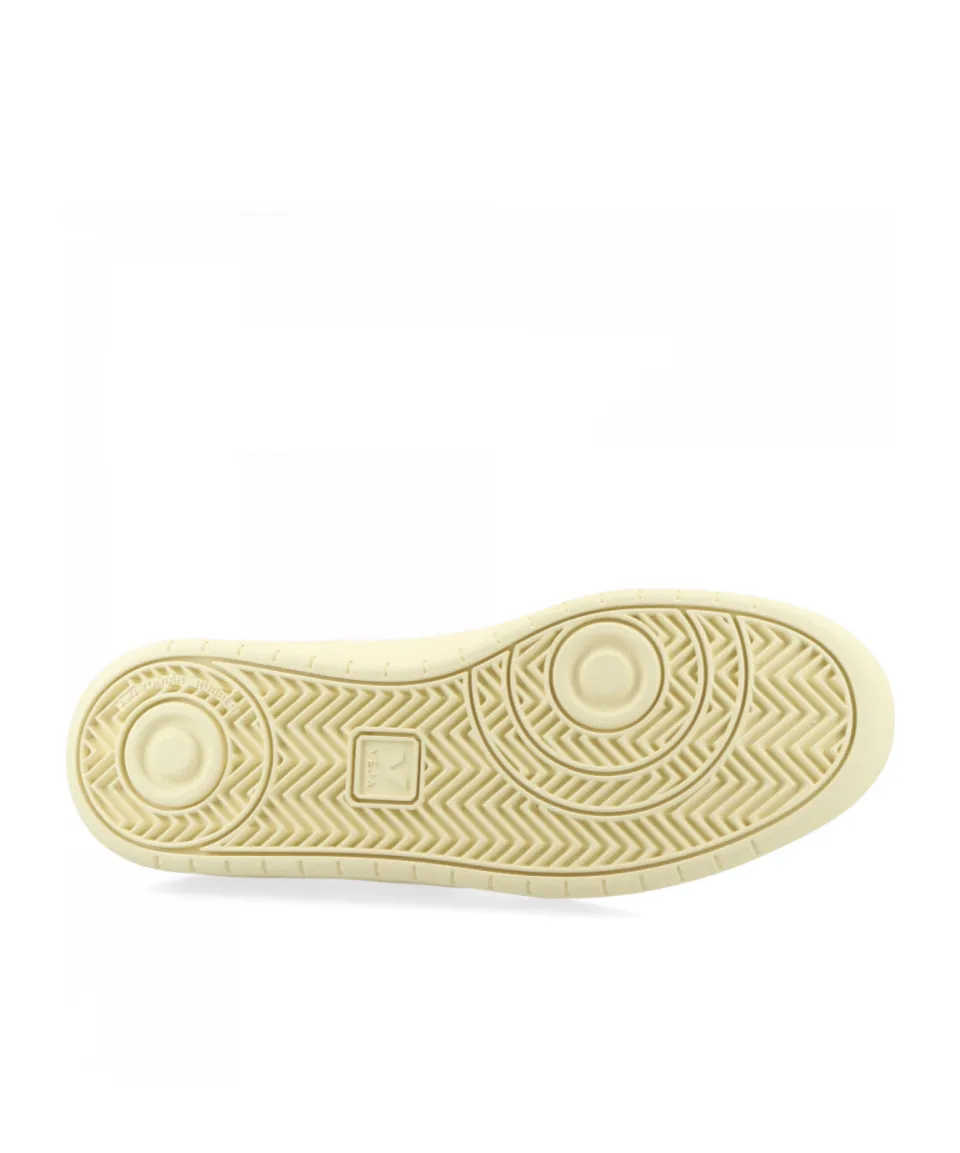 V-90 Logo Patch Sneakers