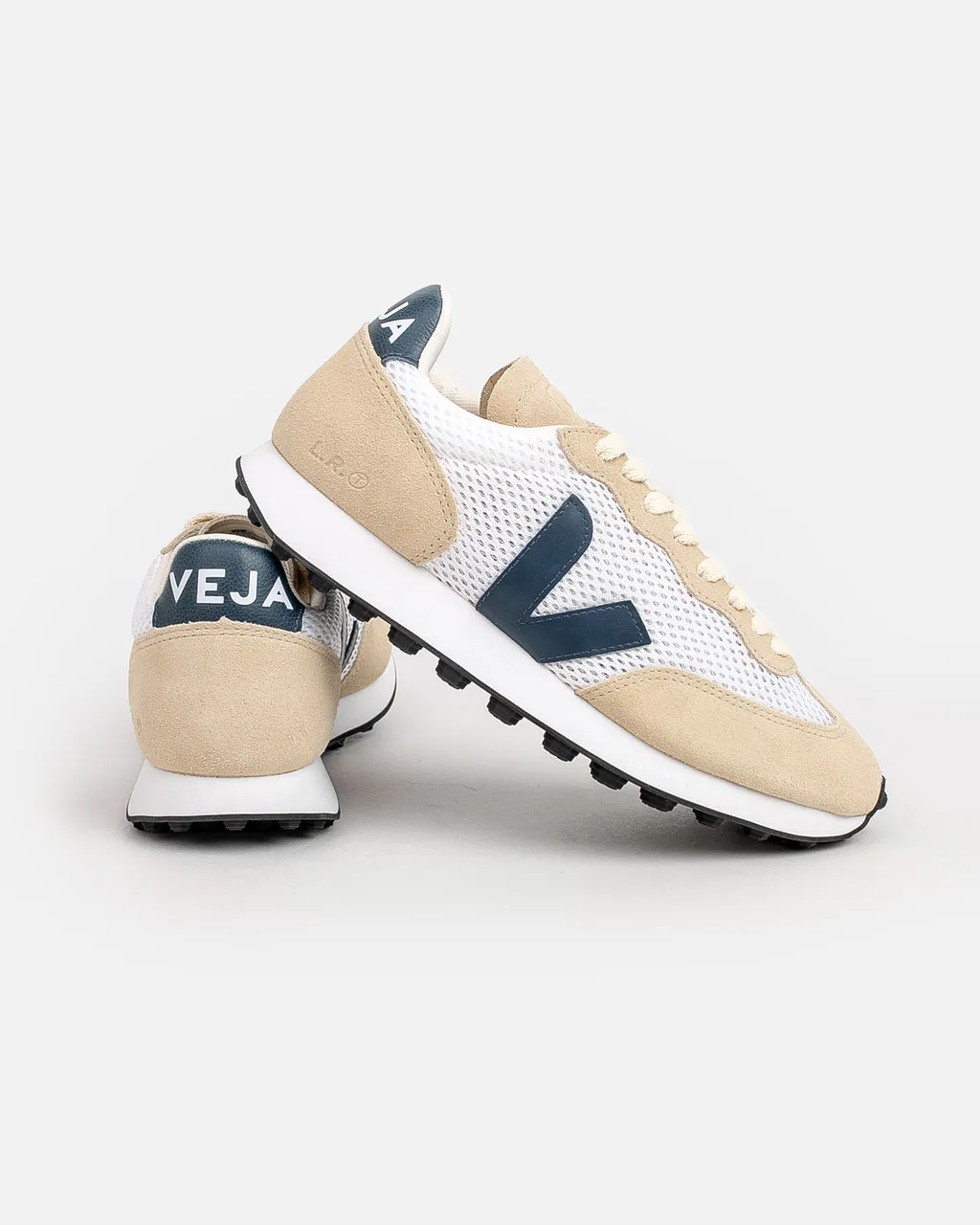 Logo Low-Upper Sports Shoes