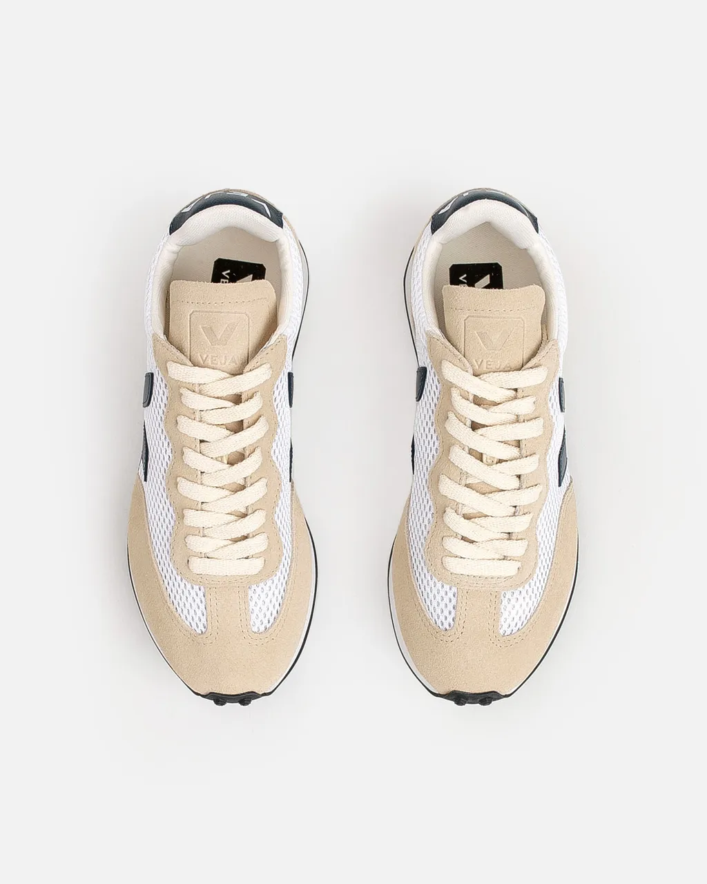 Logo Low-Upper Sports Shoes