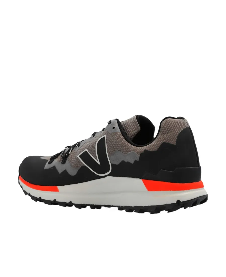 Logo Sports Shoes