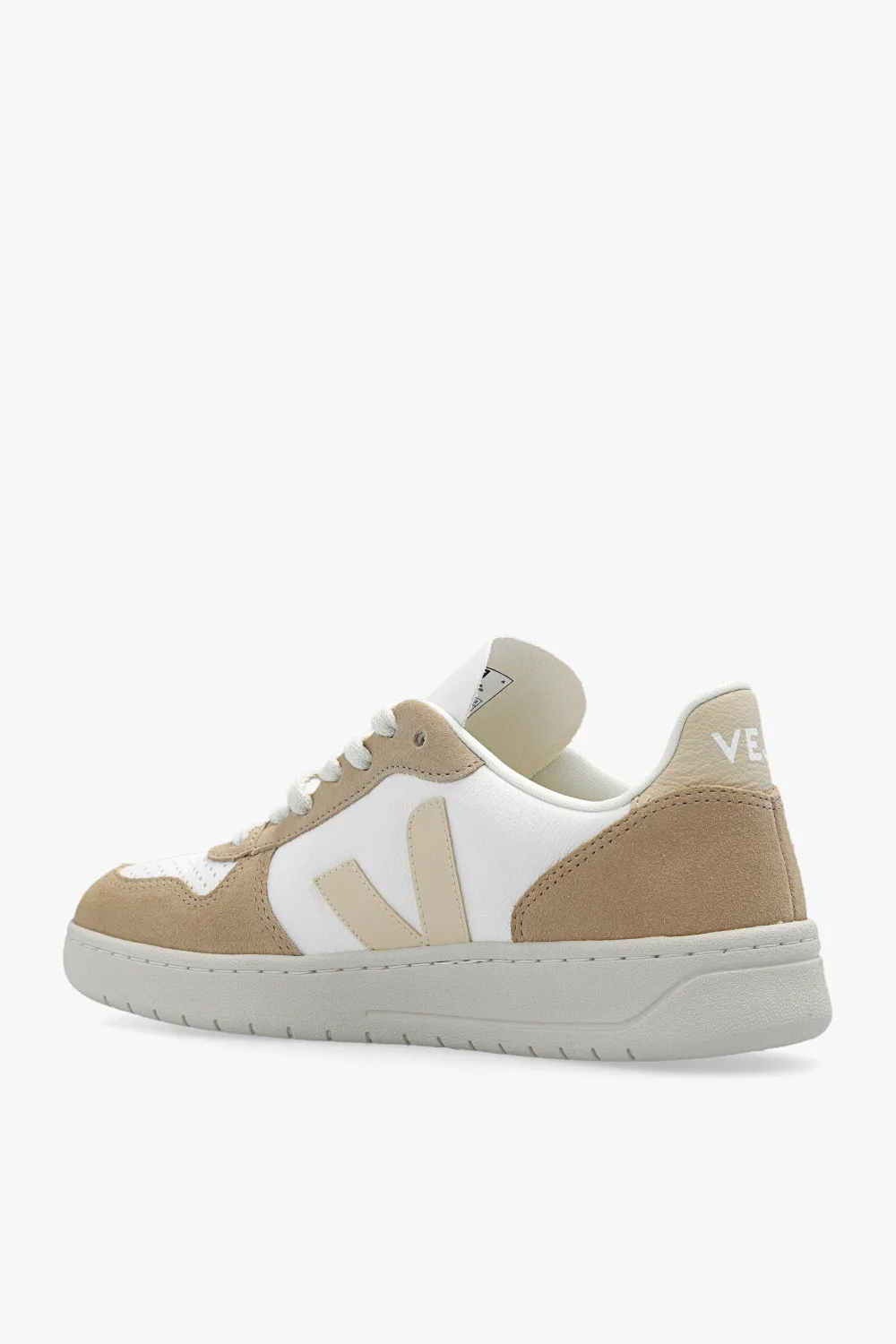 V10 Chromefree Low-Top Sneakers