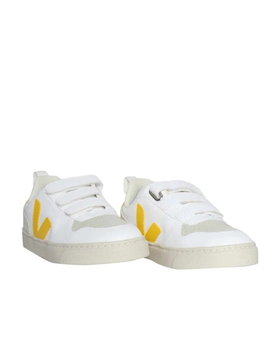 Touch-Strap Low-Top Trainer