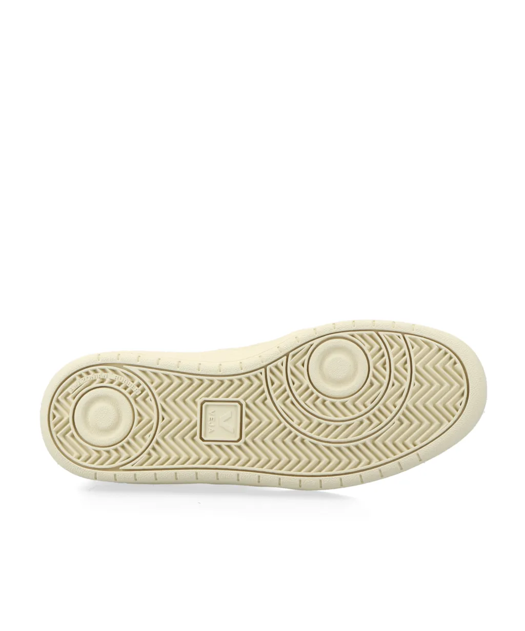 V-90 Lace-Up Sneakers