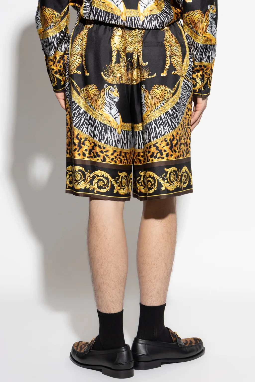 Pattern-Printed Elasticated Waistband Shorts