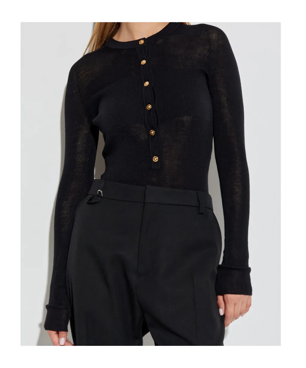 Fitted Cut Long-Sleeved Knitted Top