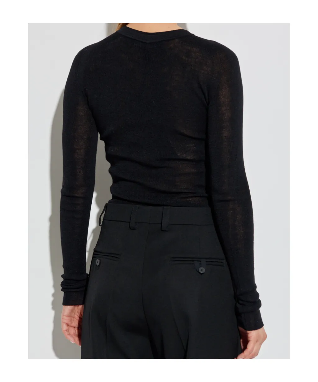 Fitted Cut Long-Sleeved Knitted Top