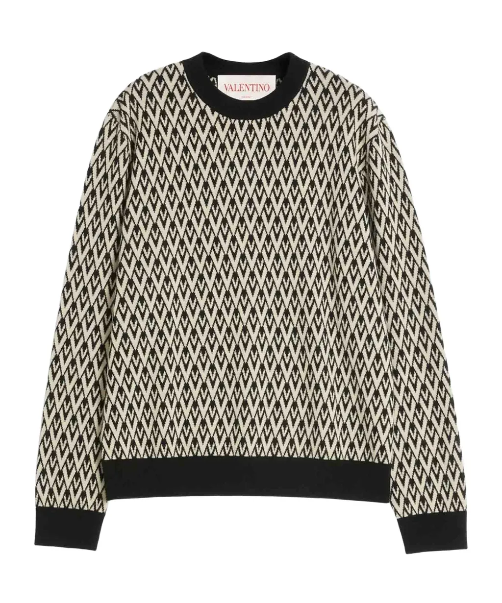 Round Neck Sweater