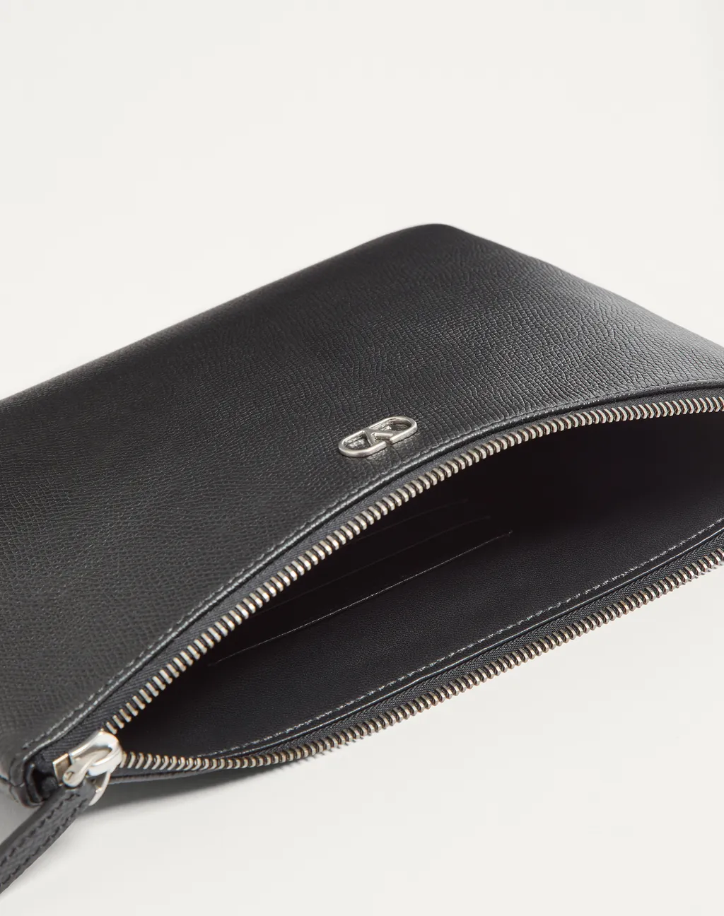 Vlogo Plaque Zip-Up Clutch Bag
